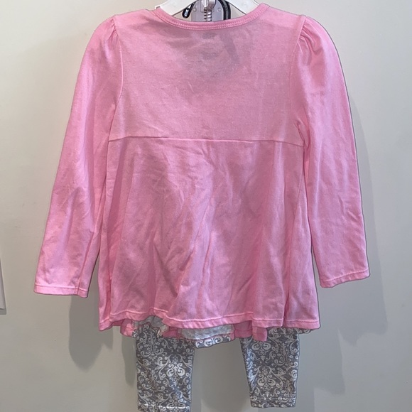 Toddler Outfit - Picture 2 of 3